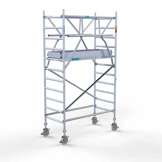 Torre con barandilla de 2 lados 90х190 4,2 m altura de trabajo* Torre con barandilla de 2 lados 90х190 4,2 m altura de trabajo*