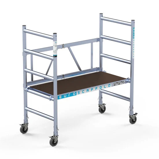 Andamio plegable de aluminio Compact 1 3 m altura de trabajo Andamio plegable de aluminio Compact 1 3 m altura de trabajo