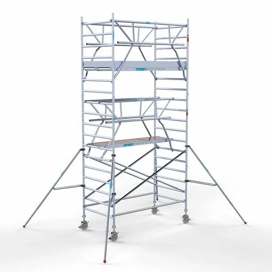 Torre 135x250 6,2 m altura de trabajo con barandilla de 2 lados Torre 135x250 6,2 m altura de trabajo con barandilla de 2 lados