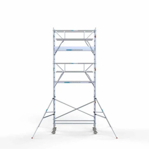 <p>La torre de andamio de aluminio Euroscaffold de 90 cm de ancho con barandillas plegables en ambos lados garantiza una estabilidad excepcional y una seguridad avanzada. Las barandillas en ambos lados ofrecen protección integral, mientras que el am