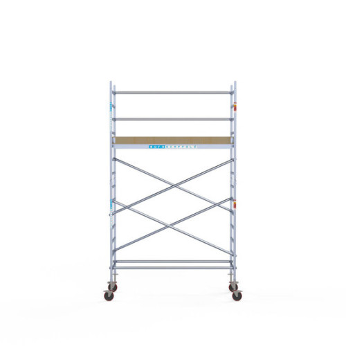 <p>Esta torre de andamio con plataforma ligera de carbono tiene un ancho de 90 cm, un largo de 250 cm y una altura de trabajo de 5,2 m. El andamio fácil de usar, hecho de aluminio de alta calidad, se puede montar o desmontar en cinco minutos. El and